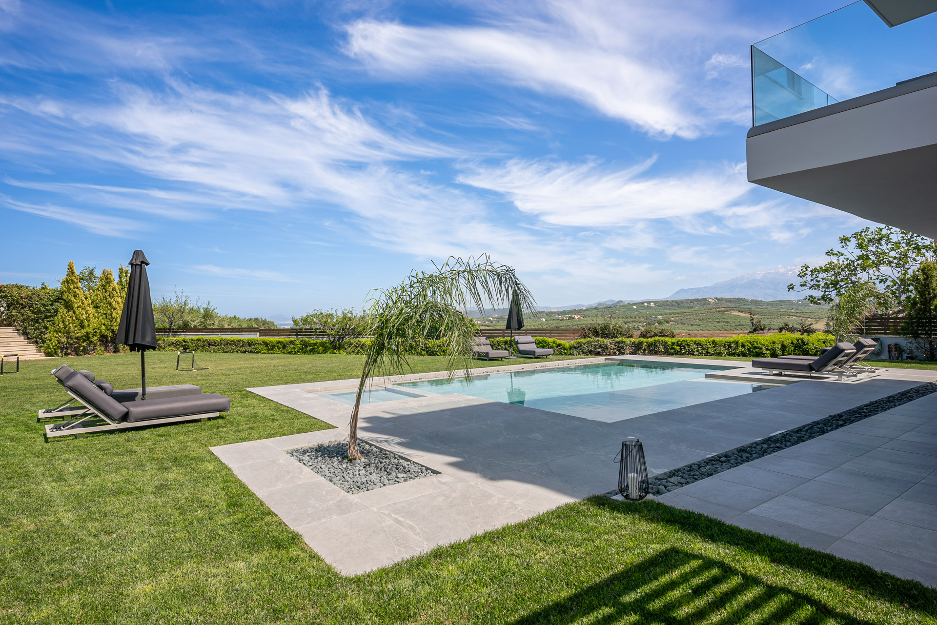 Aurora Luxury Villa